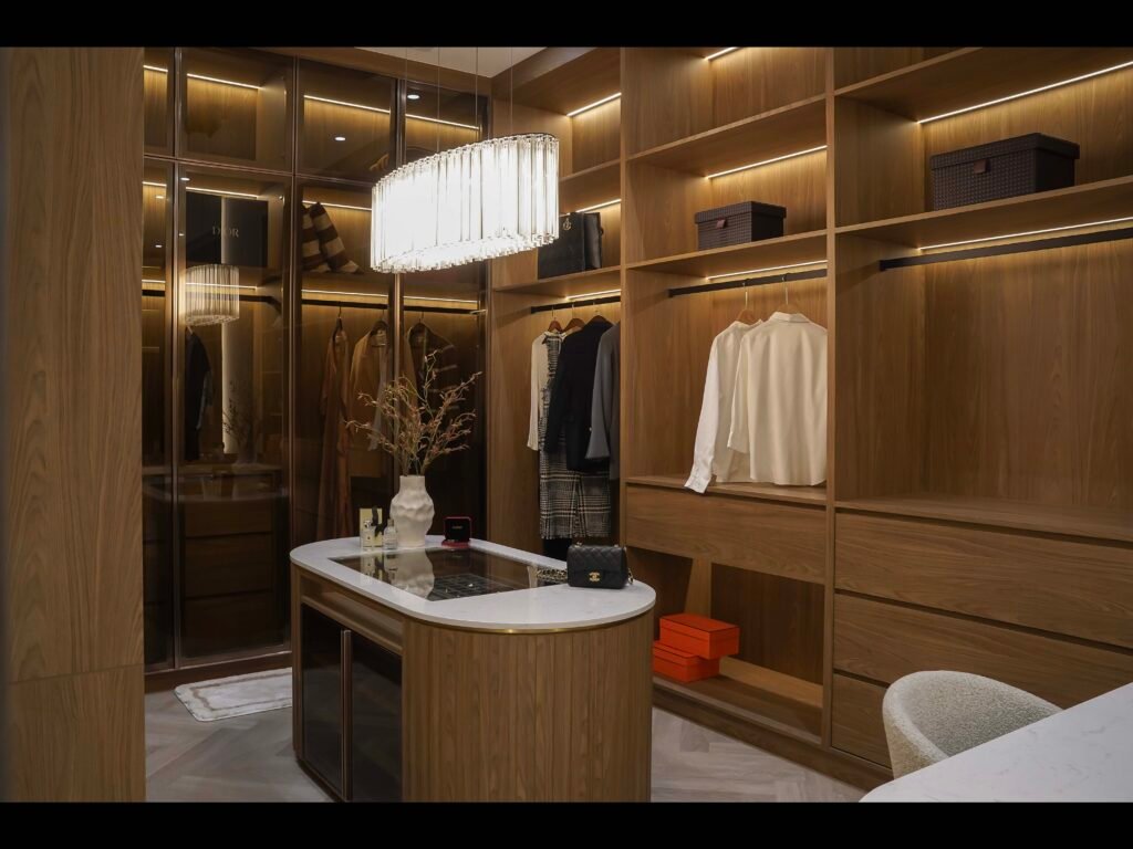 odd profile 19 9 25 page 44